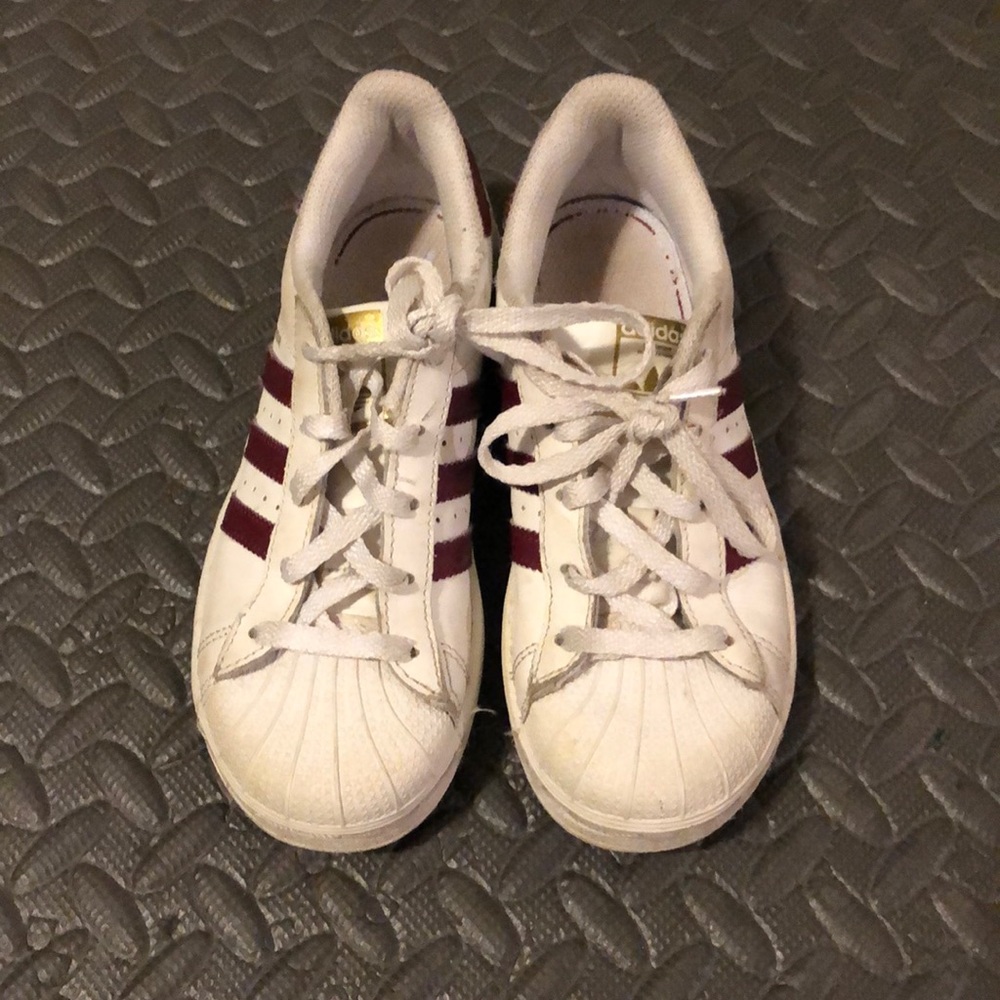 GIRLS ADIDAS SNEAKERS